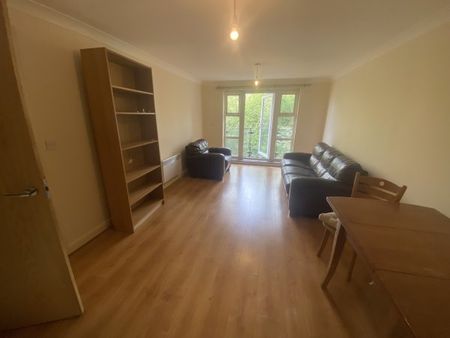 Glebelands Close, North Finchley N12, Property for rent - Photo 2