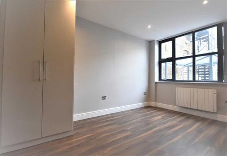 1 bedroom flat to rent - Photo 2