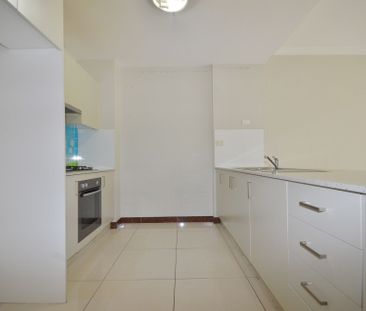 Central Westmead Location ! - Photo 1