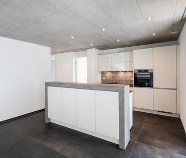 Moderne 3.5-Zimmer Wohnung im Eigentumsstandard im Herzen von Lange... - Photo 5