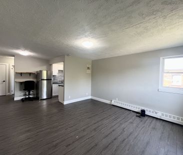 For Lease - 106 King Edward Avenue Unit# 7, London South, Ontario - Photo 2