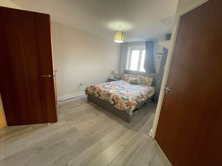 2 Bed Flat, The Pinnacle, RG1 - Photo 3