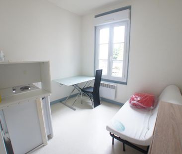 Location Appartement 1 pièce 11m² ANGERS 49100 - Photo 2