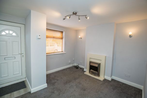 Mold Road, Buckley - Photo 1