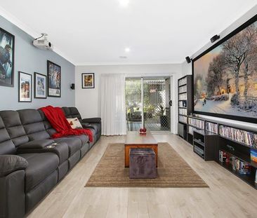 Modern Family Luxury in Sought-After Fairway Gardens - Photo 4