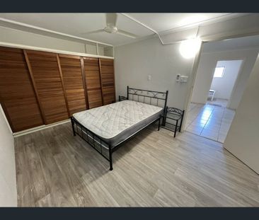 Unit 3/10 Dalrymple Street, Bowen, Qld 4805 - Photo 6