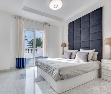 6 bedroom luxury Villa for rent in Marbella Del Este, Spain - Photo 5