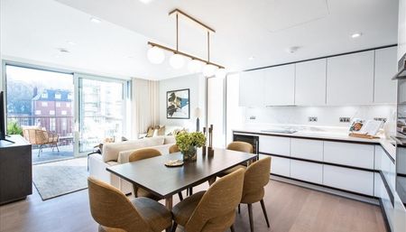 3 bedroom flat to rent - Photo 2
