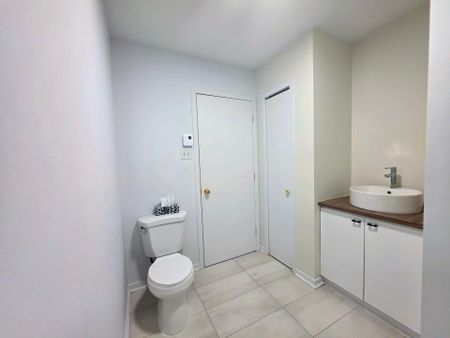 Appartement - 105 Rue Perron - Photo 4