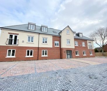 Danelaw Court, Hinckley, LE10 - Photo 1