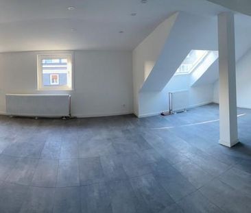 2 Zimmer Wohnung in Düsseldorf Rath | neuwertig und renoviert - Photo 1
