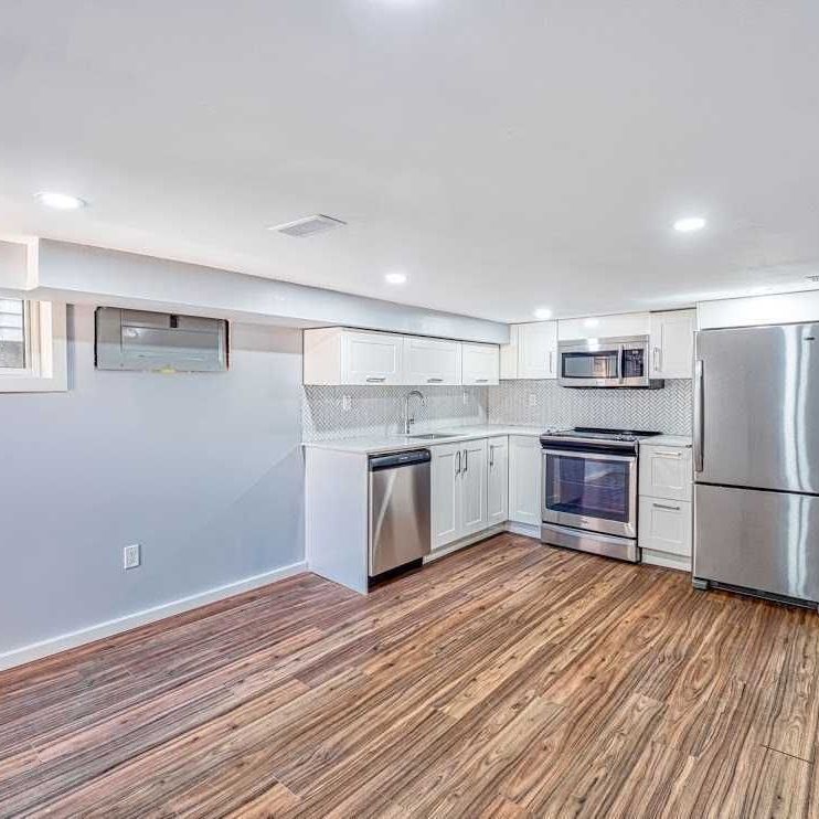For Lease - 376 Rhodes Avenue Unit# Lower, Toronto, Ontario - Photo 1