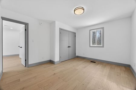 For Lease - 5277 5th Side Road Unit# B, Essa, Ontario - Photo 3