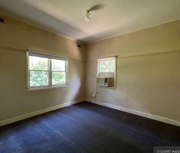 COZY 1 BEDROOM HOME ON SPACIOUS BLOCK JUST A SHORT STROLL TO APEX P... - Photo 5