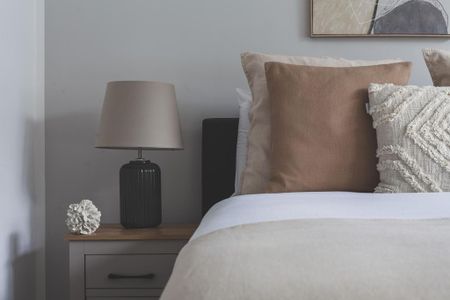 2 bedroom ground floor flat to rent - Photo 5