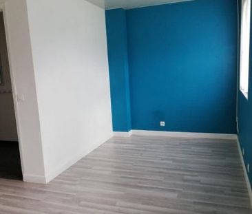 Appartement à louer, 2 pièces - Noyon 60400 - Photo 1