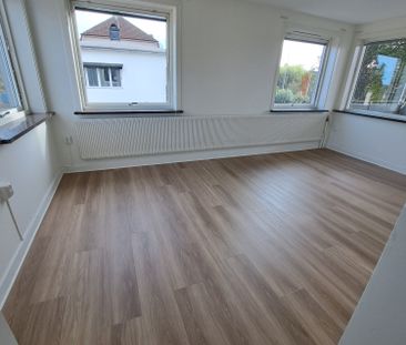 Drottninggatan, Vara - Foto 1