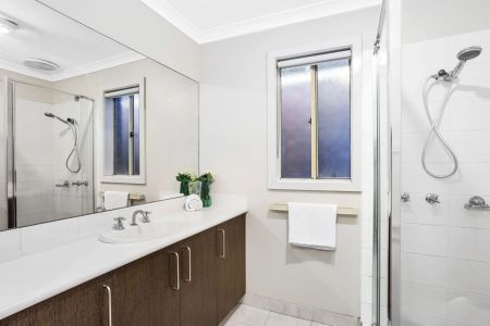 20 Drysdale Crescent, Point Cook. - Photo 4