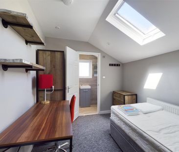 Beaconsfield Road, Brighton - Photo 3