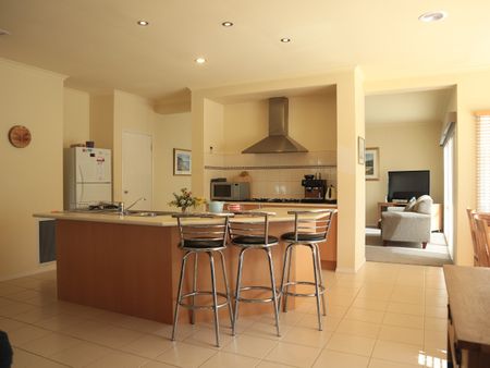 St Leonards - Photo 4