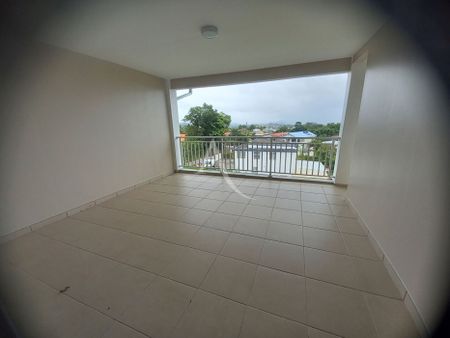Location Appartement 90.13m² 3 pièces Fort de france - Photo 5