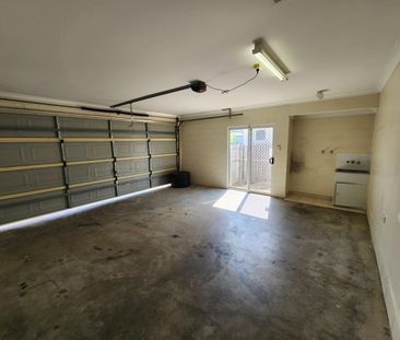 Charming Family Home in the Heart of Kirwan - Photo 6