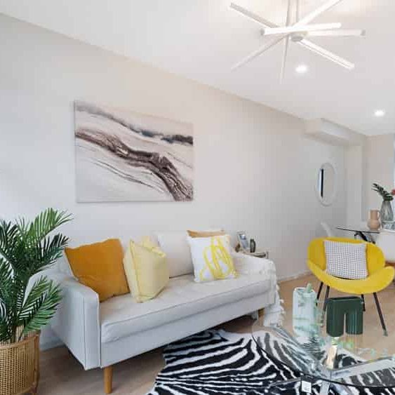 Home In New Lynn - Photo 1