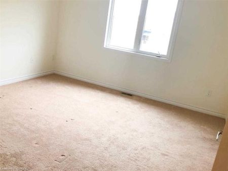 For Lease - 905 ORR Court, Kitchener, Ontario - Photo 4