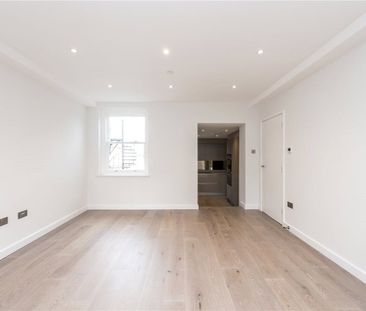 A sensational two bedroom split level apartment finished to a high ... - Photo 6