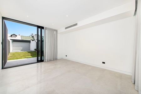 24A Catherine Street, Leichhardt NSW 2040 - House For Rent | Domain - Photo 4