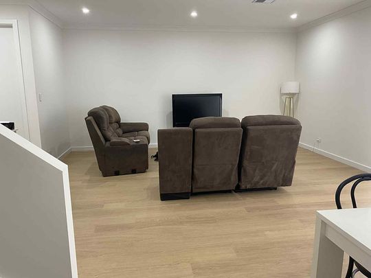 3-bedroom shared house / townhouse, Marleston Ave - Photo 1