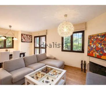 Alquiler de chalet adosado en Camino de la Viñuela - Photo 6