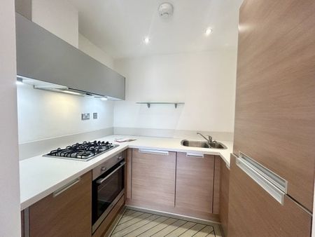 St Wulstans Court, Worcester, WR5 - Photo 2