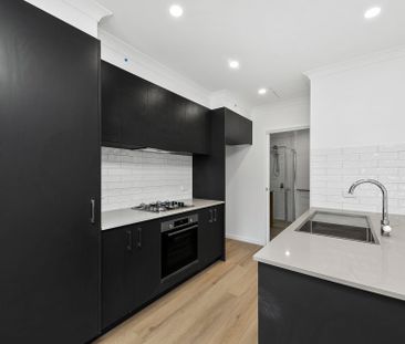 14/2 Howard Court, Clayton - Photo 1