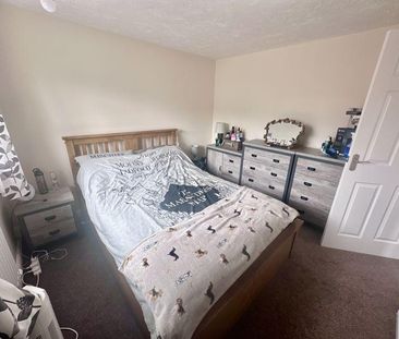 2 bedroom end of terrace house to rent - Photo 5