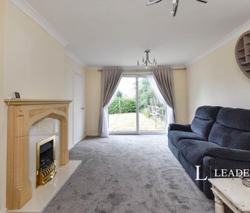 2 bedroom bungalow to rent - Photo 3