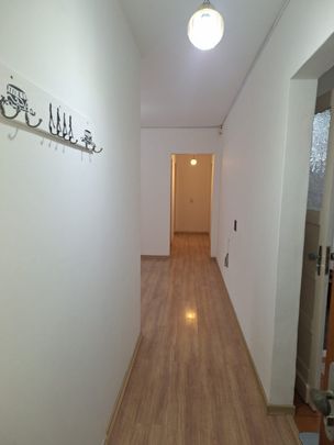 Apartamento com 2 quartos e 79m² para alugar em Passo da Areia, Porto Alegre. - Foto 1