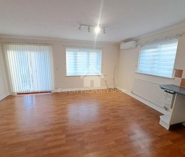 2 bedroom bungalow to rent - Photo 1