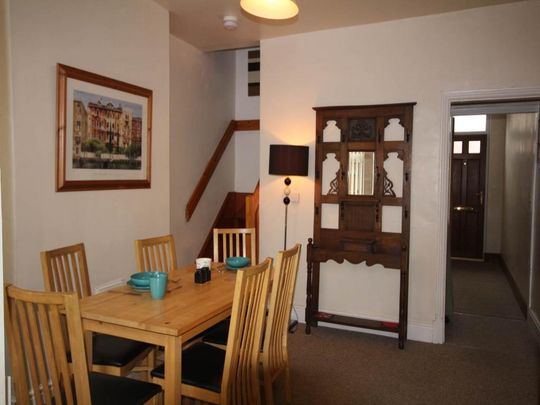 2 bedroom house share to rent - Photo 1