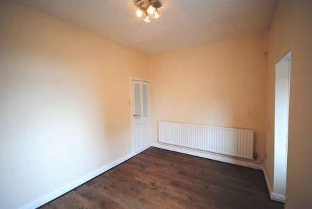 2 bedroom house to rent - Photo 3