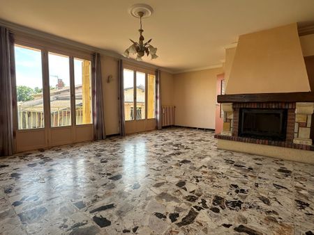 Maison 182m2 4 chambres, avec grand terrain et garages - Photo 5