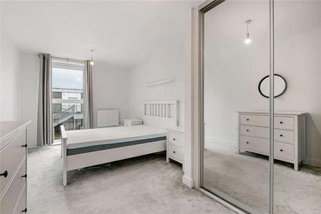 Mole Road, Hersham, Walton-on-thames, Surrey, KT12 - Photo 5