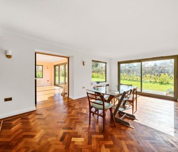 4 bedroom detached house to rent - Photo 5