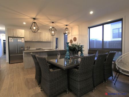 Modern home is San Remo - Photo 2