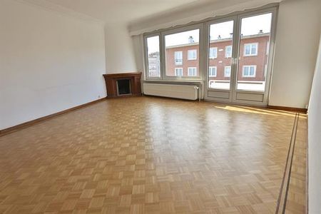 Appartement te huur - Foto 2