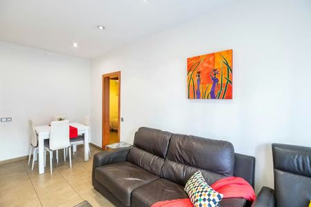 Carrer del Degà Bahí, Barcelona, Catalonia 08026 - Photo 3