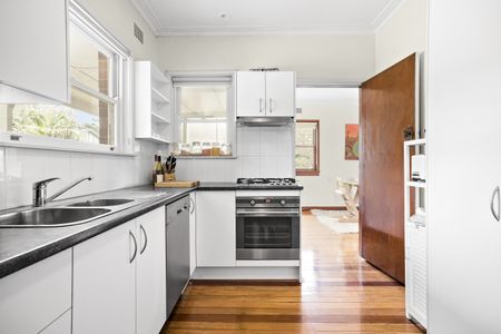 60 High Street, Willoughby NSW 2068 - House For Rent | Domain - Photo 3