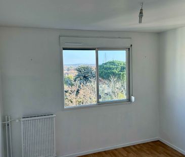 5 pièces - 91,09 m² - 4ème étage - Colocation non autorisée - Photo 3