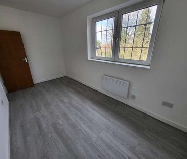Sale Road, Northen Moor, Manchester, M23 - Photo 2