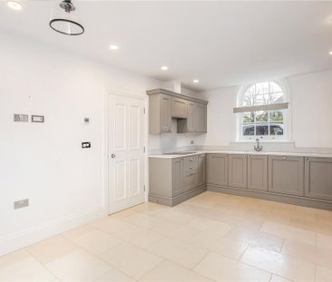 3 bedroom end of terrace house to rent - Photo 5